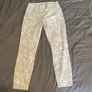 Lululemon light pink & white tights